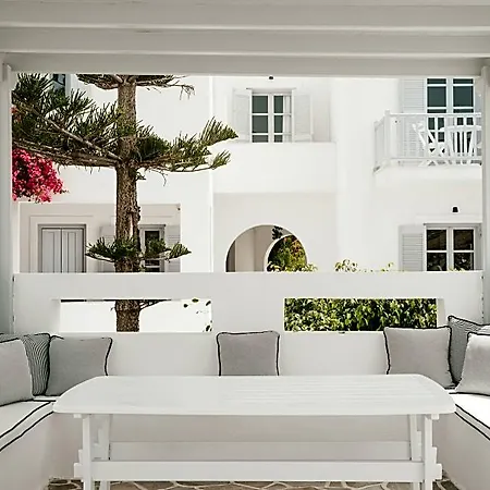 Sunrise Accommodation By Mr And Mrs White 3* Náoussa